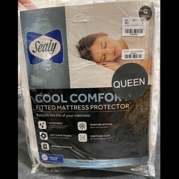 Sealy Other - Sealy Cool Comfort Fitted Mattress Protector. Pre-owned.